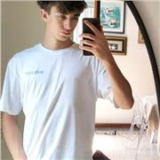 Ripetizioni e conversazioni in lingua inglese con liceale certificato C1